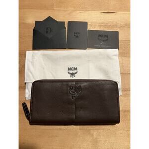 MCM Zip Around Brown Leather Wallet Clutch with dustbag